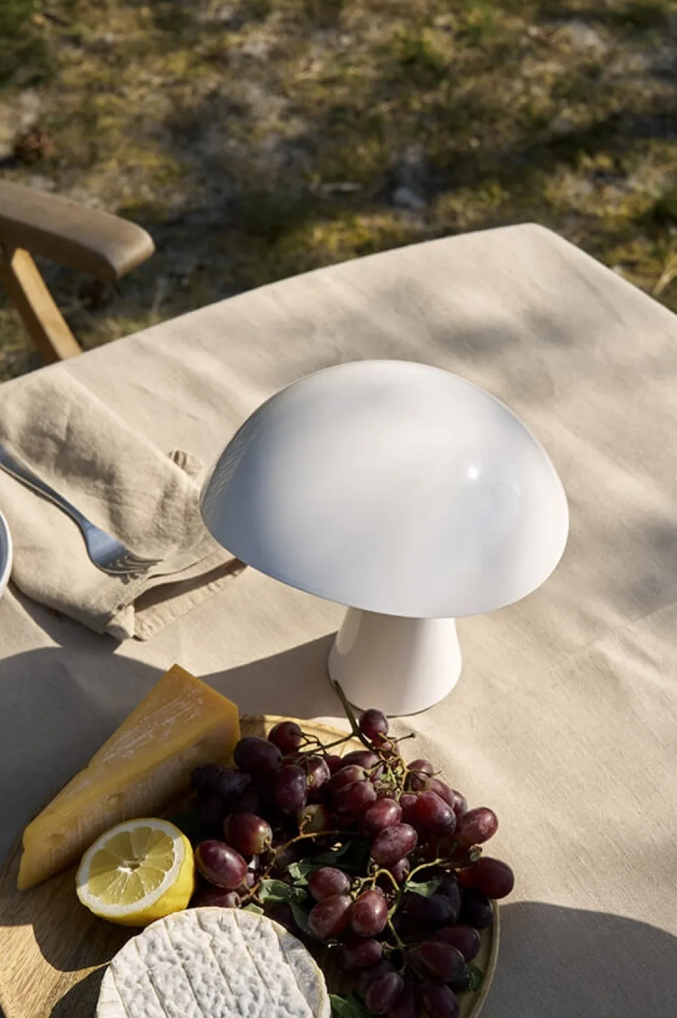 Rumee Portable batterilampe / bordlampe, cloud white