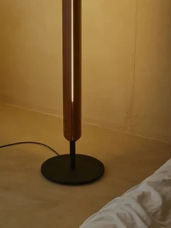Seki-Han gulvlampe, ask