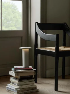 Solae Portable batterilampe / bordlampe, varm grå