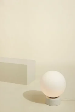 Sphere gulvlampe, hvid