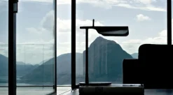 Tab Bordlampe, Sort