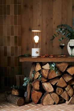 Tala The Muse Portable bordlampe, candlenut white