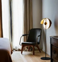 Theia P, gulvlampe, sort