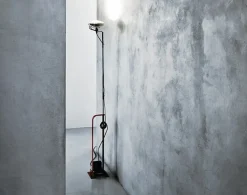 Toio LED Gulvlampe, sort