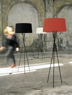Tripode G5 gulvlampe, sort