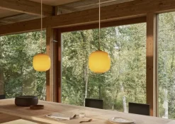VL45 Radiohus Ø25 pendel, messing/amber
