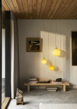 VL45 Radiohus Ø25 pendel, messing/pale yellow