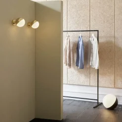 VL Studio væglampe m/ledning Ø150, sort