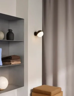 VL Studio væglampe u/ledning Ø150, messing